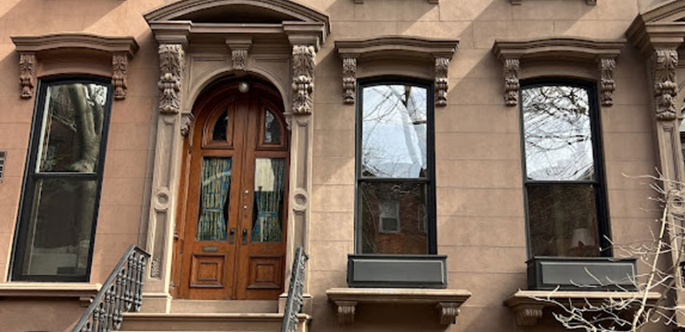 Brownstone Cornice Repair